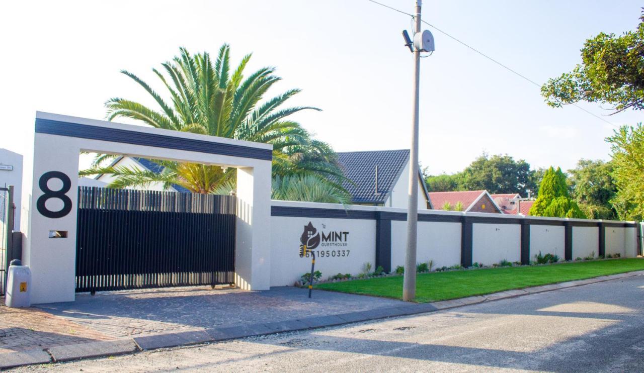 Mint Guesthouse Randfontein Exteriér fotografie